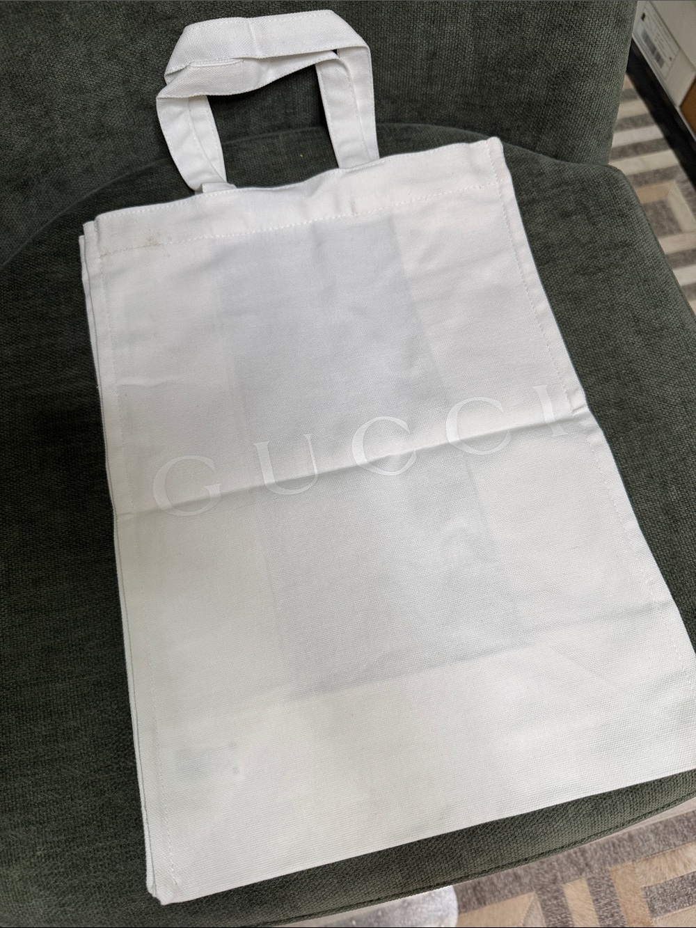 Gucci Fabric / Textile Shopping Bag. Size: 14.5x10.5